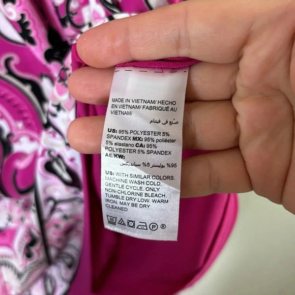 Chico’s Printed Shift Dress in Abstract Paisley Hot Pink White Black size US 4/6 - Picture 6 of 12